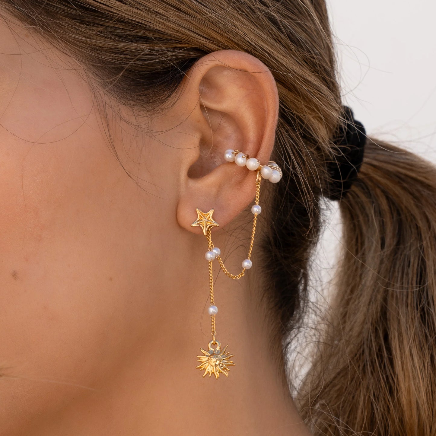 Solitaire Sun Earrings